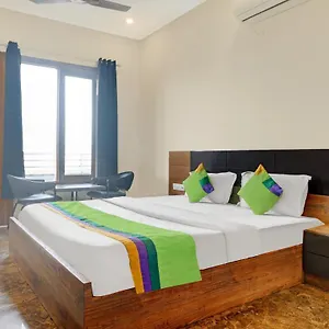 Hotel Treebo Corporate 32 Gurgaon